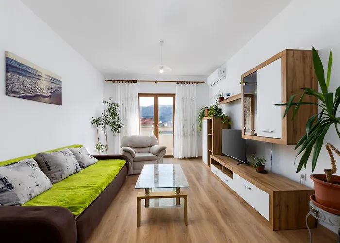 Guest house Jeka With View