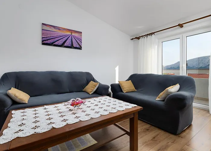 Guest house Jeka With View Baska (Krk)