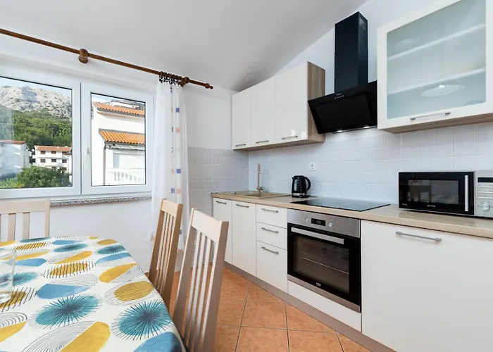 Jeka With View 3* Baska (Krk)