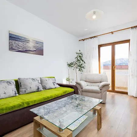 Jeka With View 3* Baška