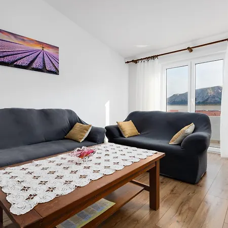 Gasthuis Jeka With View 3*